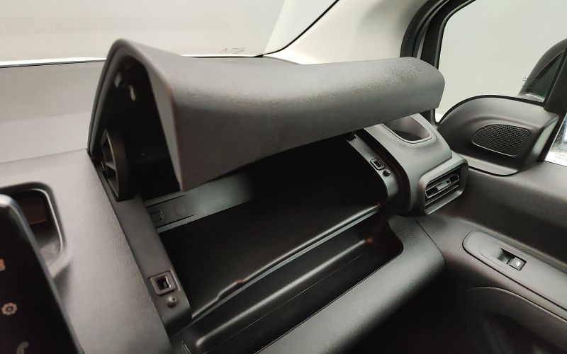 BERLINGO 1.5 BLUEHDI 100CV M CLUB 3POSTI