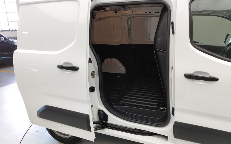 BERLINGO 1.5 BLUEHDI 100CV M CLUB 3POSTI