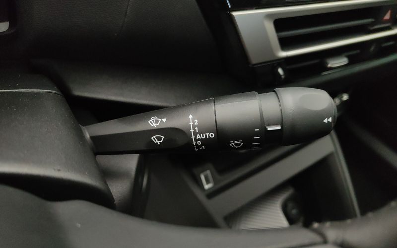 C4 1.2 PURETECH 130CV PLUS