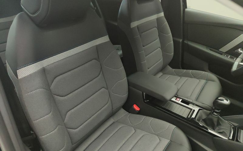 C4 1.2 PURETECH 130CV PLUS
