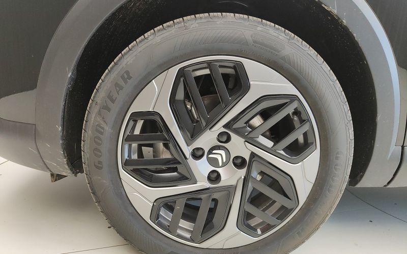 C4 1.2 PURETECH 130CV PLUS