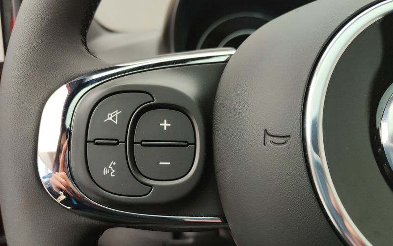 500 1.0 70CV HYBRID DOLCEVITA