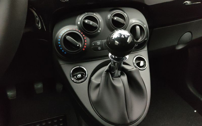 500 1.0 70CV HYBRID DOLCEVITA MY24
