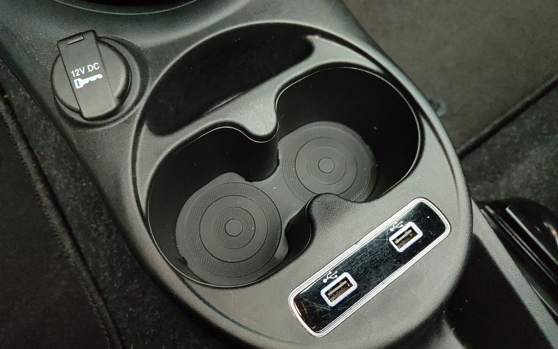 500C 1.0 70CV HYBRID DOLCEVITA 