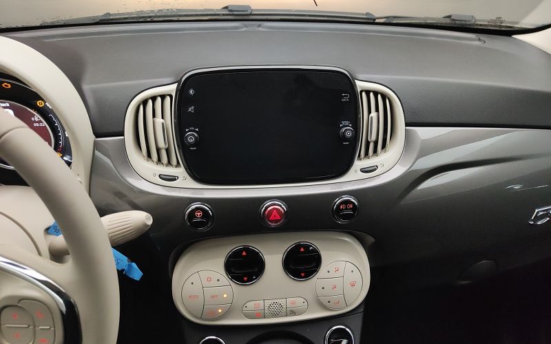 500C 1.0 HYBRID 70CV DOLCEVITA