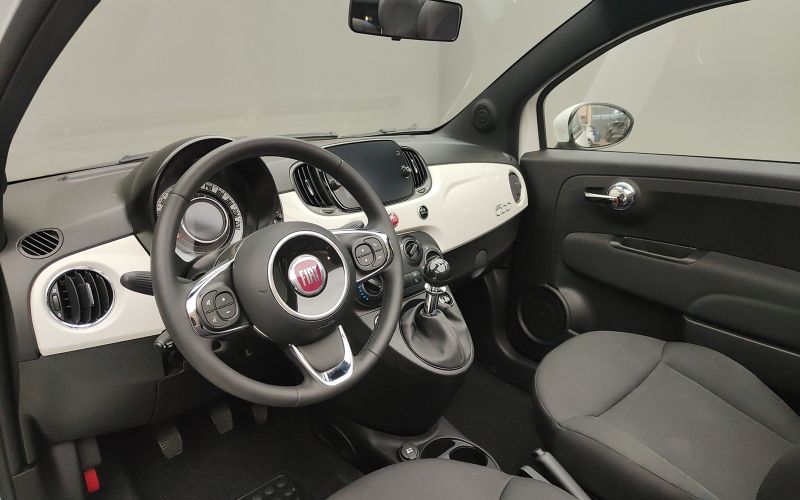 500C 1.0 HYBRID 70CV DOLCEVITA