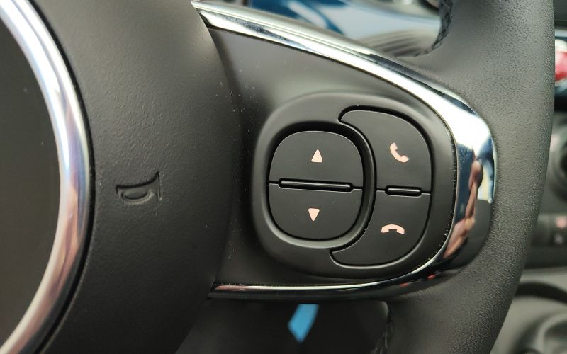 500C 1.0 HYBRID 70CV DOLCEVITA