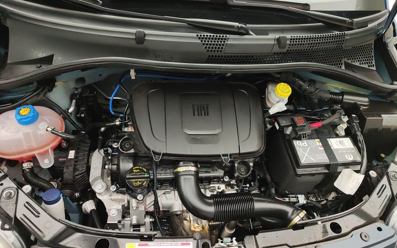 500C 1.0 70CV HIBRID DOLCEVITA MY24