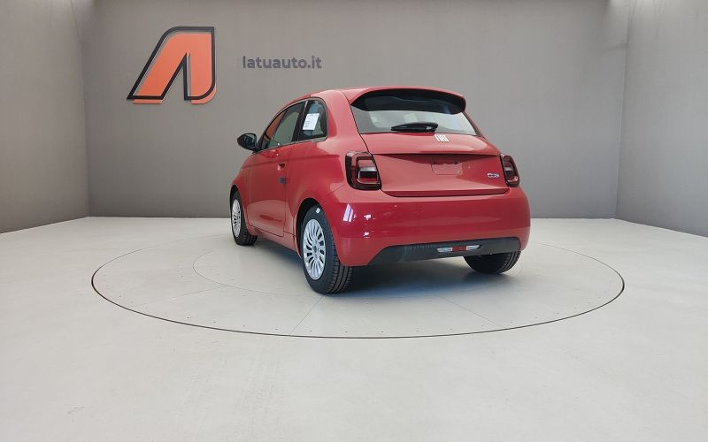 500E 118CV 320KM MY2023