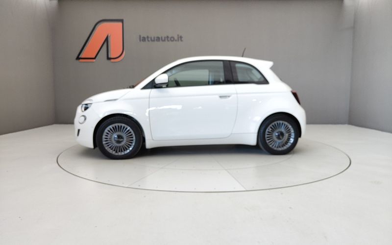 500E 118CV 42 KW 320KM ICON 