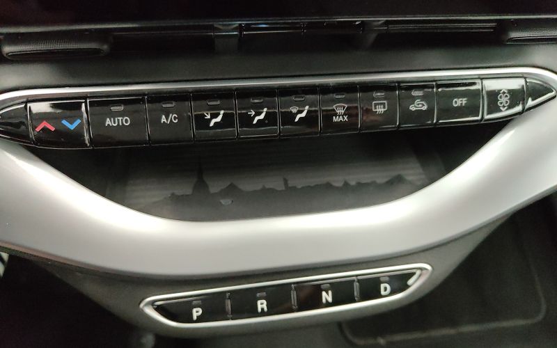 500E 118CV 42 KW 320KM ICON 