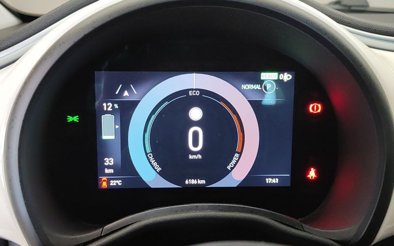 500E 118CV 42 KW 320KM ICON 