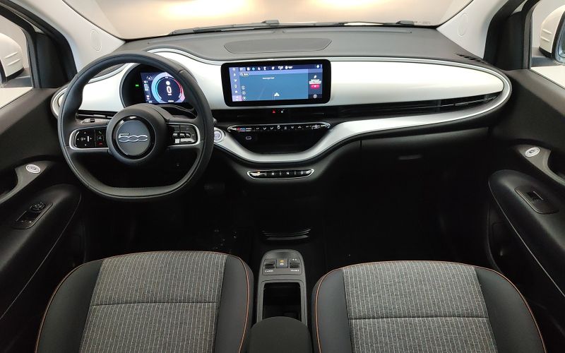 500E 118CV 42 KW 320KM ICON 