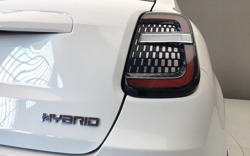 600 1.2 MHEV 100CV DCT LA PRIMA