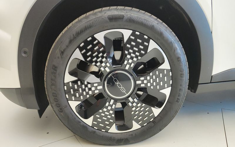 600 1.2 MHEV 100CV DCT LA PRIMA