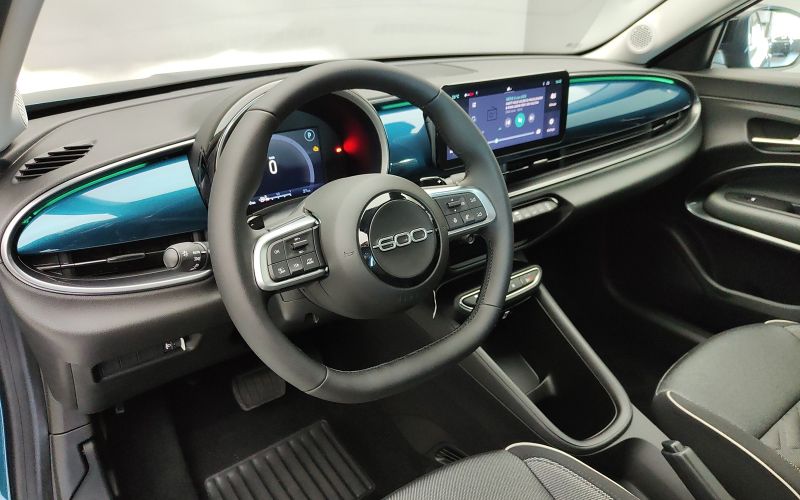 600 1.2 MHEV 100CV DCT