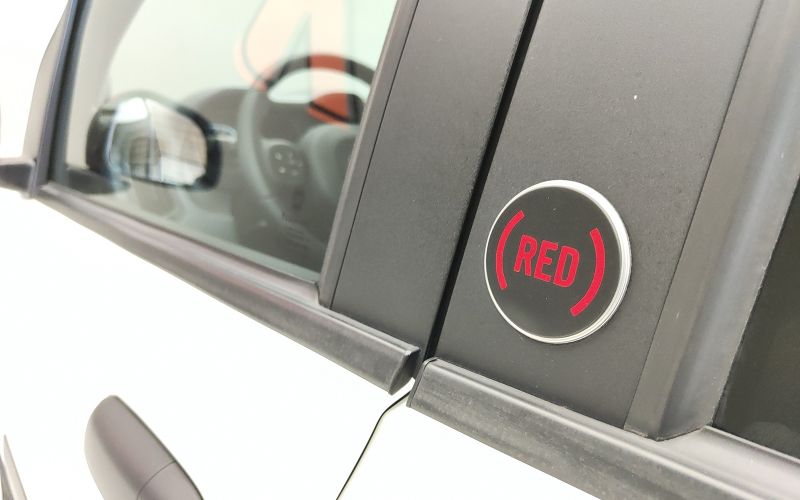 PANDA 1.0 70CV HYBRID RED MY23