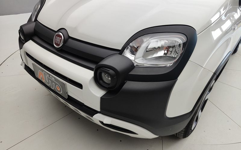 PANDA 1.0 70CV HYBRID RED MY23