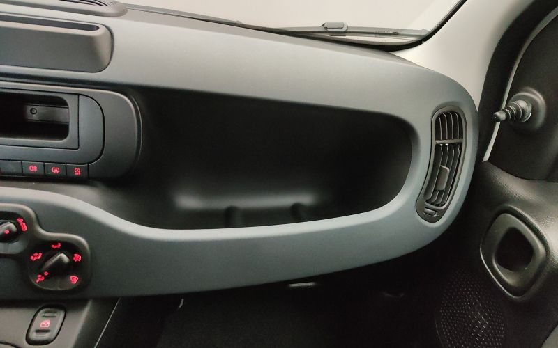 PANDA 1.0 70CV HYBRID (Serie 7)