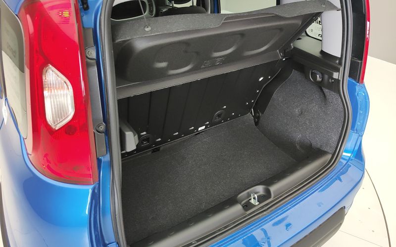 PANDA 1.0 70CV HYBRID (Serie 7)