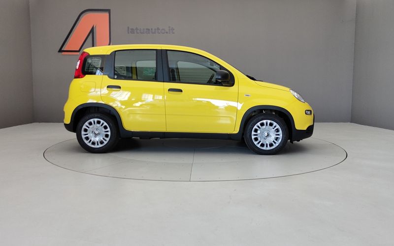 PANDA 1.0 70CV HYBRID (Serie 7)
