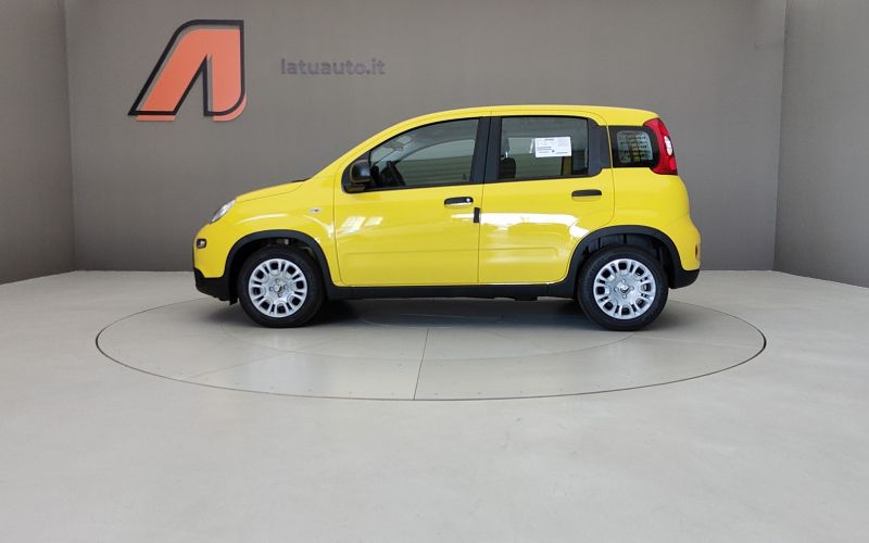 PANDA 1.0 70CV HYBRID (Serie 7)