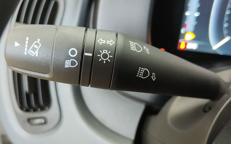 PANDA 1.0 70CV HYBRID (Serie 7)