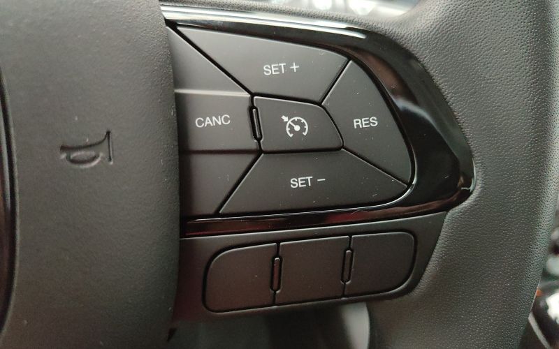 PANDA 1.0 70CV HYBRID (Serie 7)