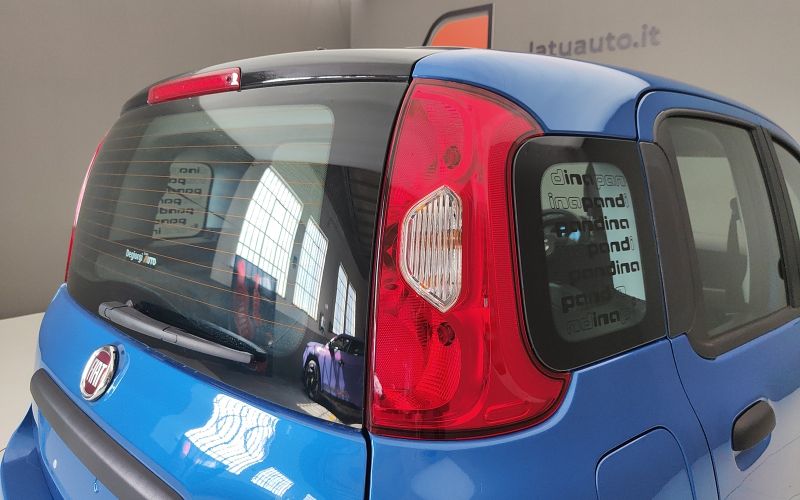 PANDA 1.0 70CV HYBRID (Serie 7)