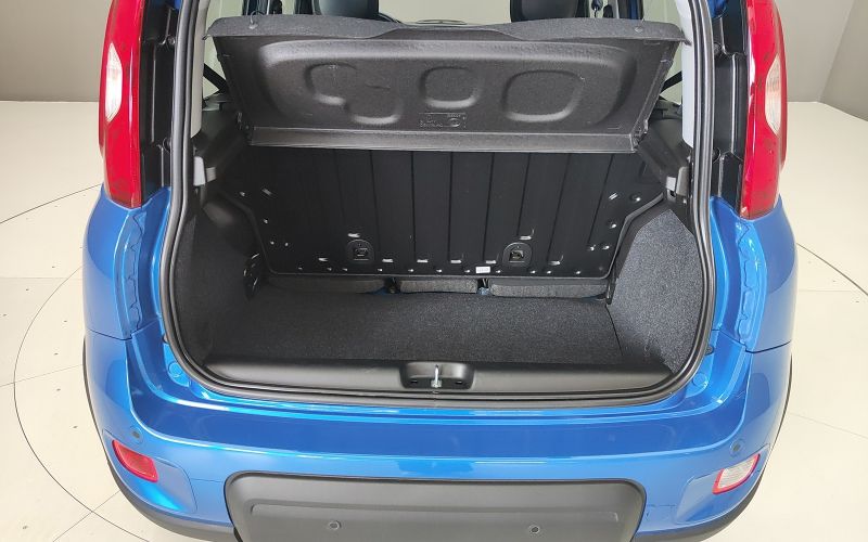 PANDA 1.0 70CV HYBRID (Serie 7)