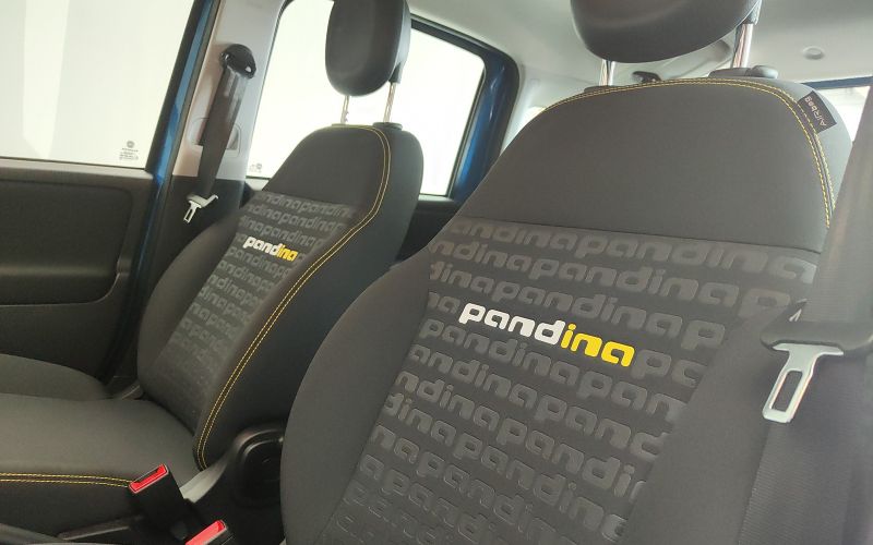 PANDA 1.0 70CV HYBRID (Serie 7)