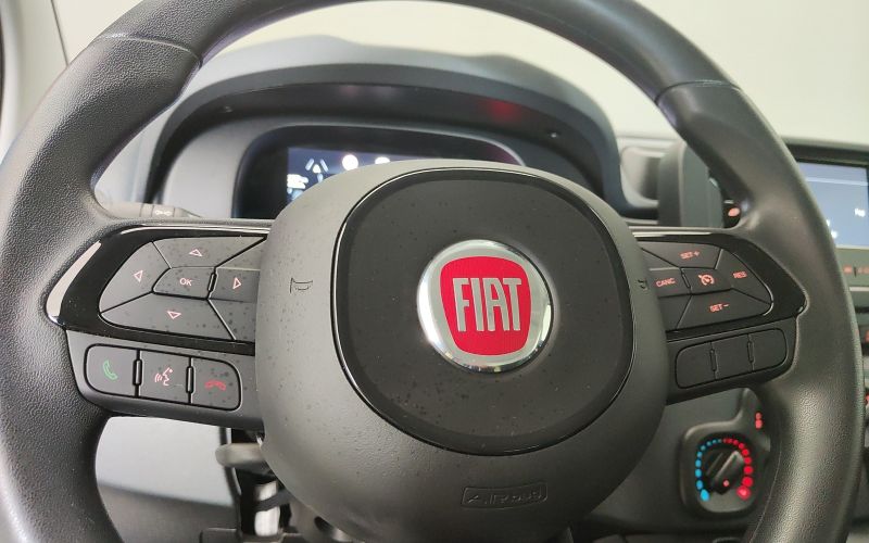 PANDA 1.0 70CV HYBRID (Serie 7)