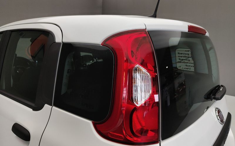 PANDA 1.0 70CV HYBRID (Serie 7)