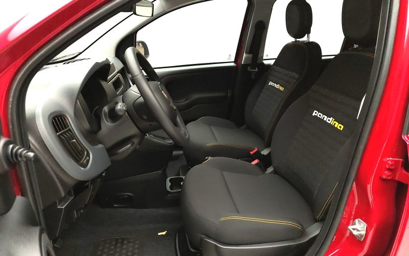 PANDA 1.0 70CV HYBRID (Serie 7) 