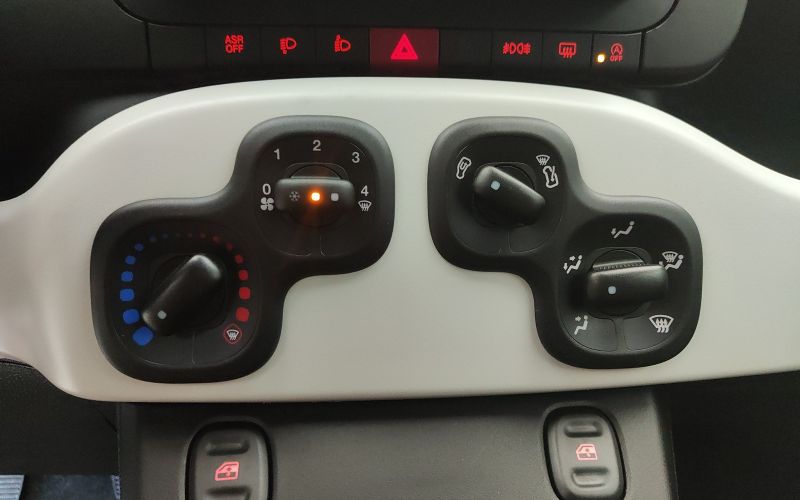 PANDINA 1.0 70CV HYBRID