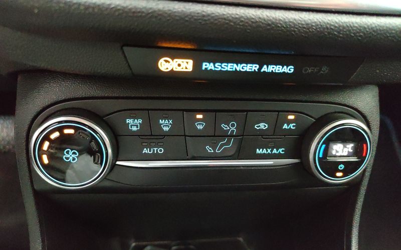 FIESTA 1.0 ECOBOOST 100CV TITANIUM  5P AUTO 