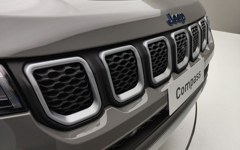 COMPASS 1.3 T4 240CV PHEV UPLAND CROSS  4XE AT6 