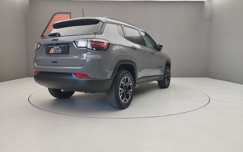 COMPASS 1.3 T4 240CV PHEV UPLAND CROSS  4XE AT6 