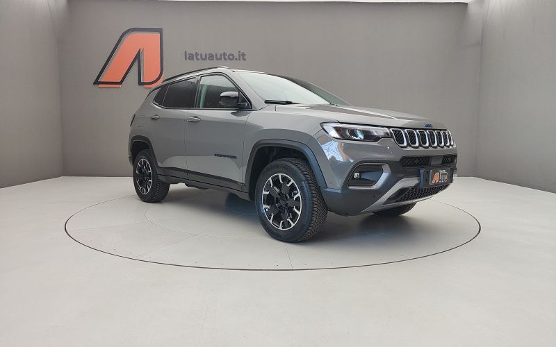 COMPASS 1.3 T4 240CV PHEV UPLAND CROSS  4XE AT6 