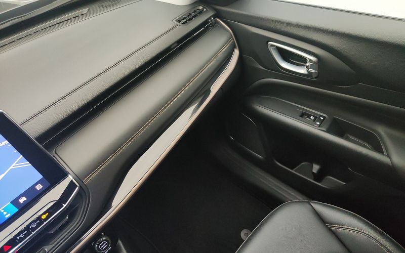 COMPASS 1.3 T4 240CV PHEV UPLAND CROSS  4XE AT6 