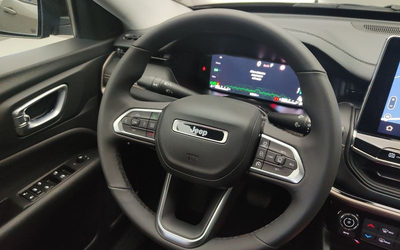 COMPASS 1.3 T4 240CV PHEV UPLAND CROSS  4XE AT6 