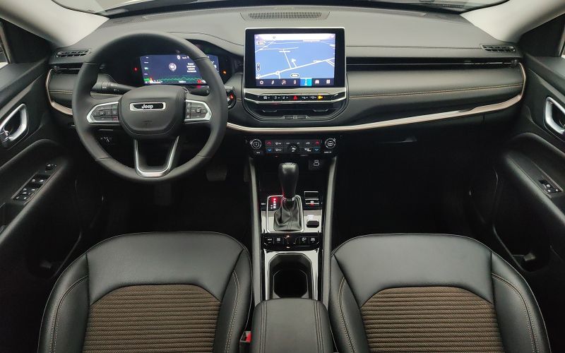 COMPASS 1.3 T4 240CV PHEV UPLAND CROSS  4XE AT6 