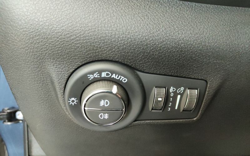 COMPASS 1.5 T4 130CV HYBRID LONGITUDE DCT7 MY23