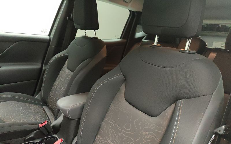 RENEGADE 1.3 T4 240CV PHEV UPLAND CROSS 4XE AT6 MY23