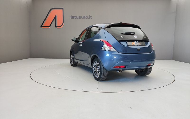 YPSILON 1.0 70CV HYBRID GOLD PLUS