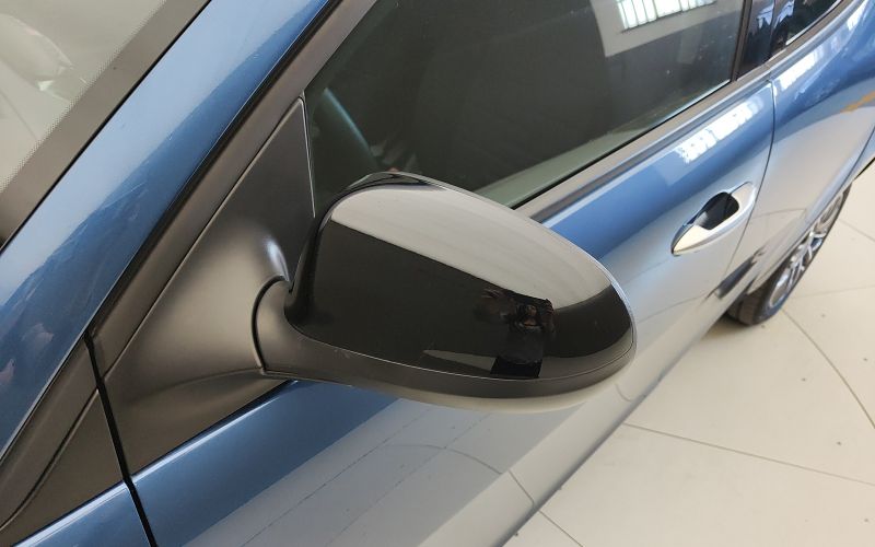 YPSILON 1.0 70CV HYBRID GOLD PLUS