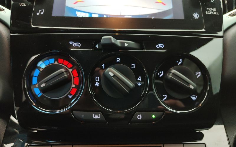 YPSILON 1.0 70CV HYBRID GOLD PLUS