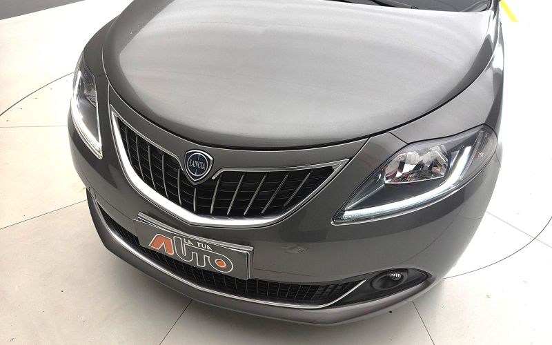 YPSILON 1.0 70CV HYBRID GOLD PLUS