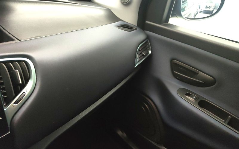 YPSILON 1.0 70CV HYBRID GOLD PLUS