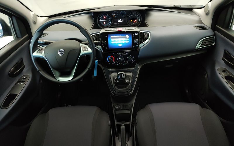 YPSILON 1.0 70CV HYBRID GOLD PLUS
